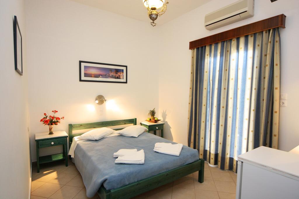 Anna Platanou Hotel Парос Экстерьер фото